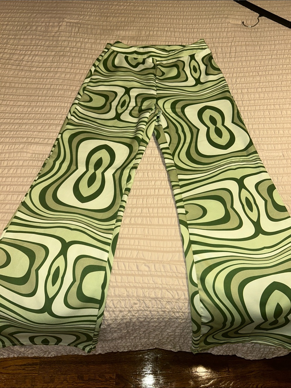 SHEIN Green Abstract Print Wide-Leg Trousers